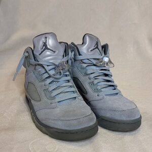 Jordan Men's Metallic Silver Sneakers